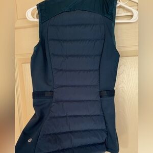Lululemon, down vest. size 0.